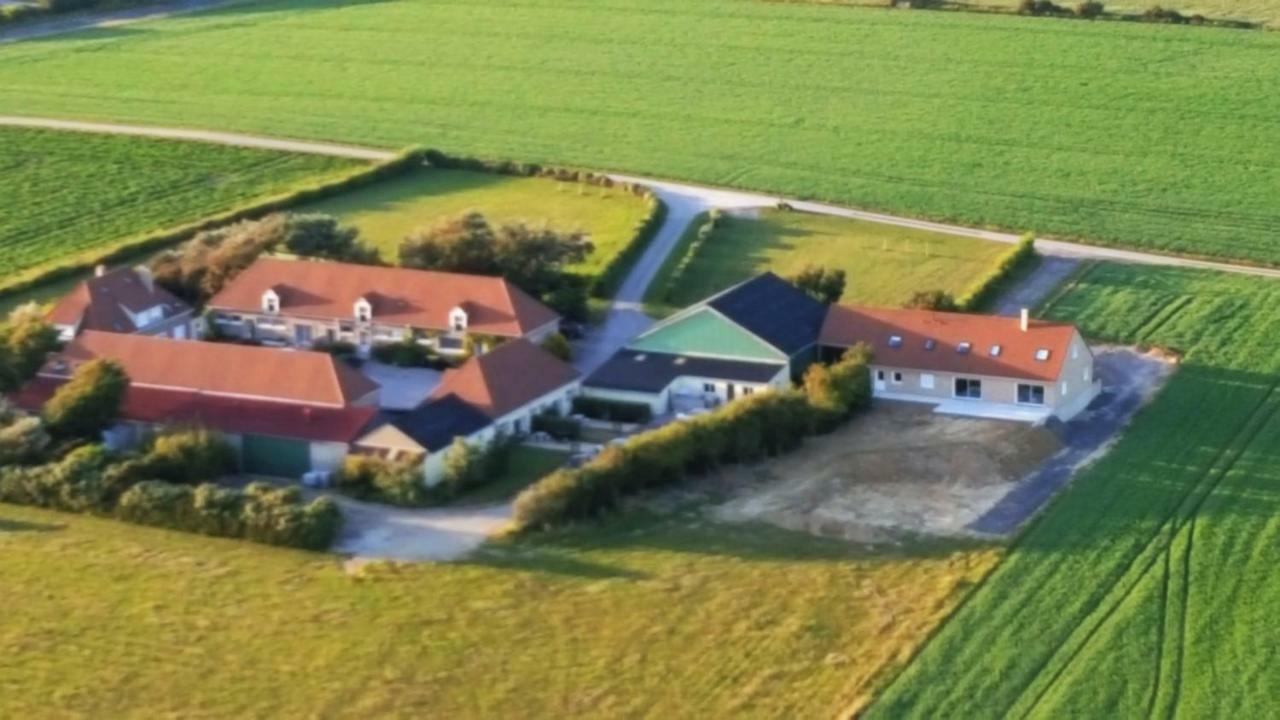 Bed and Breakfast Ferme Des 4 Vents Audinghen Exterior foto